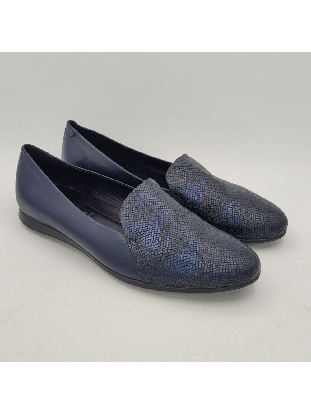 Ecco Touch Ballerina 2.0 Scale Dark Navy Women's 9 EU 40 Loafers Flats Leather
